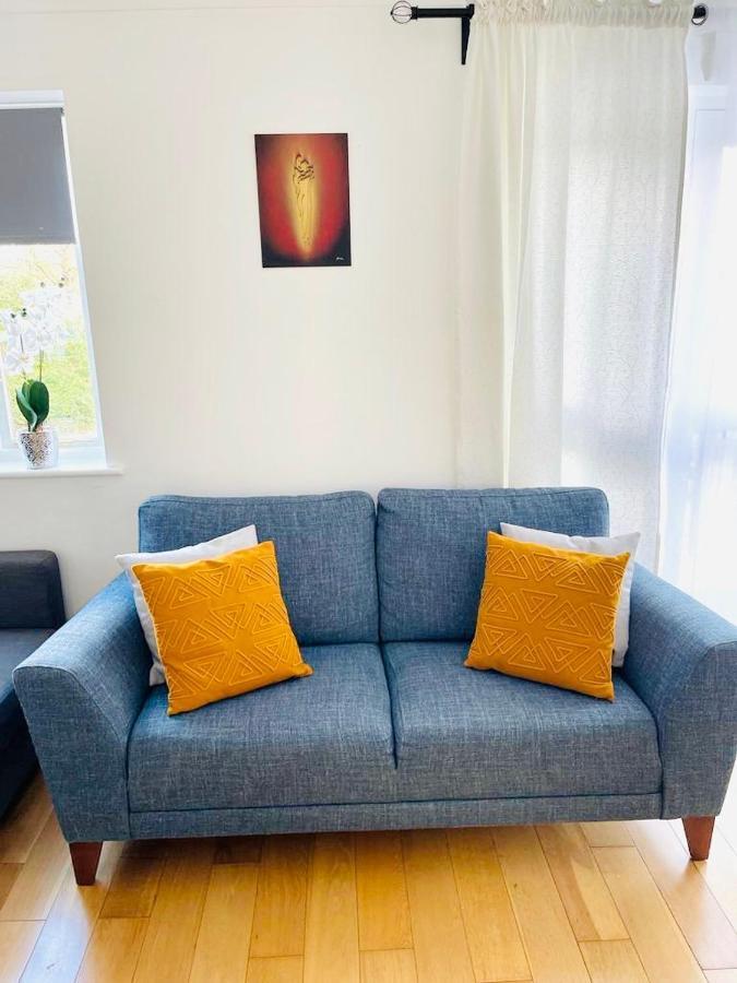 Amazing Location - City Of London- 2 Bedroom Stunning Canal View House With Private Garden,Parking & Balcony Eksteriør billede