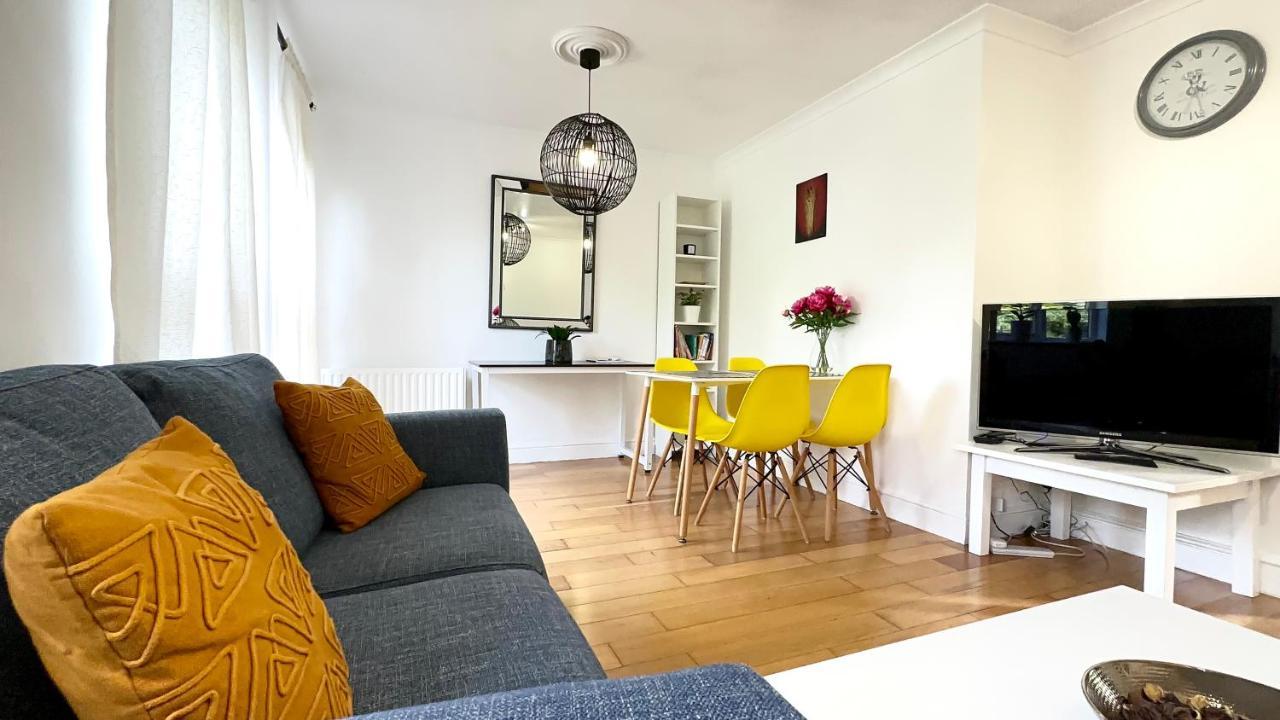 Amazing Location - City Of London- 2 Bedroom Stunning Canal View House With Private Garden,Parking & Balcony Eksteriør billede