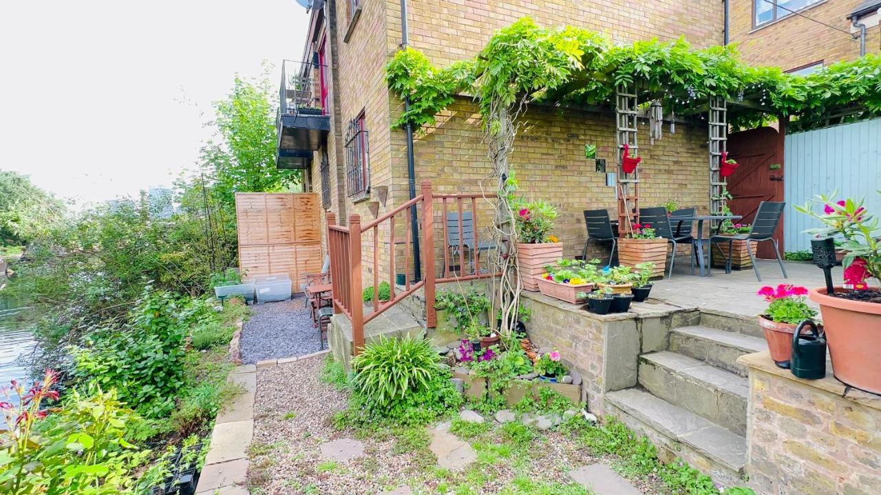 Amazing Location - City Of London- 2 Bedroom Stunning Canal View House With Private Garden,Parking & Balcony Eksteriør billede